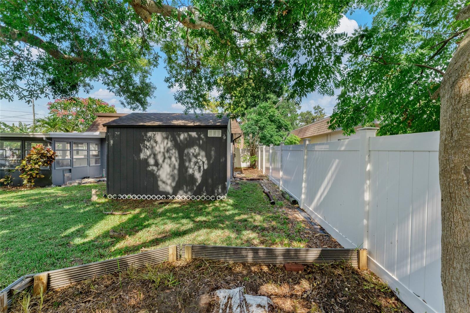Image 47 of 81 For 12316 Eldon Drive