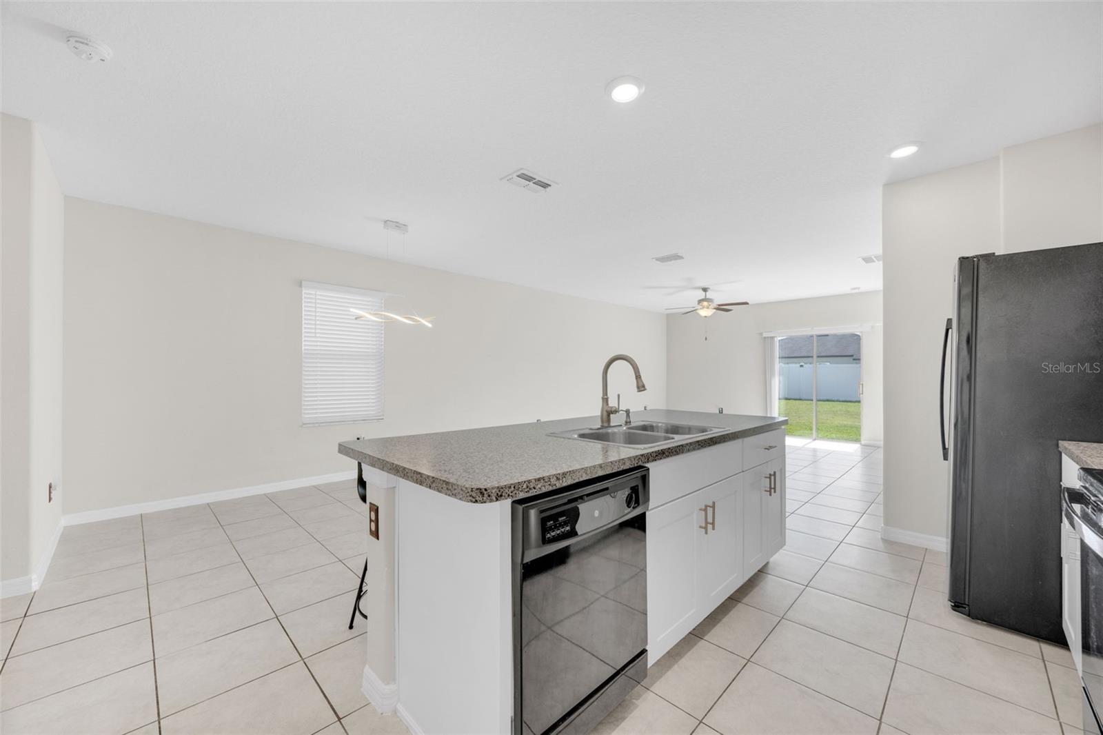 Image 10 of 32 For 797 Olive Conch Street