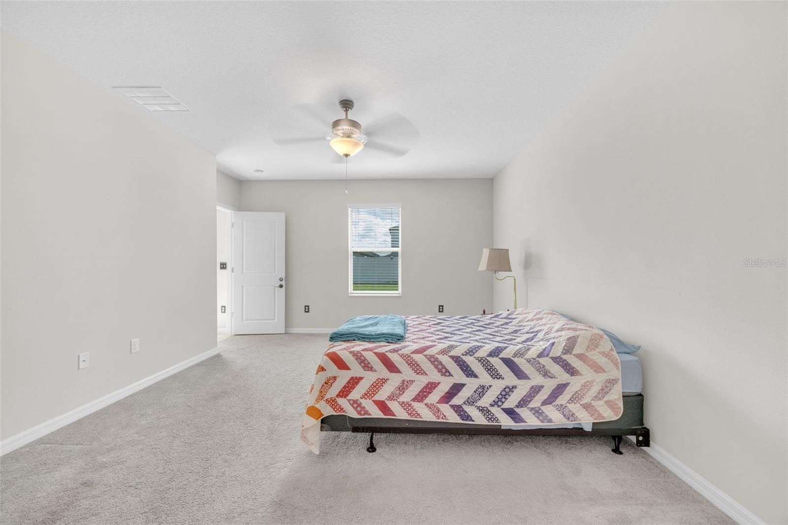 Image 17 of 32 For 797 Olive Conch Street