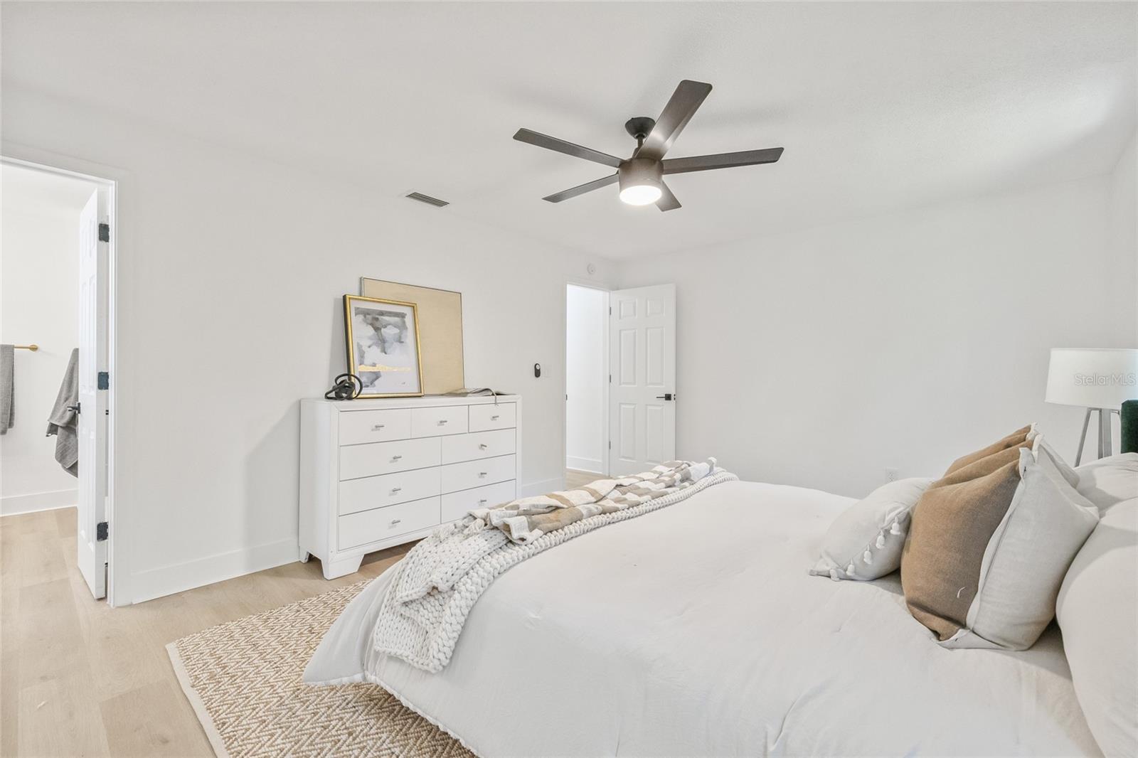 Image 12 of 31 For 2017 Rebecca Drive