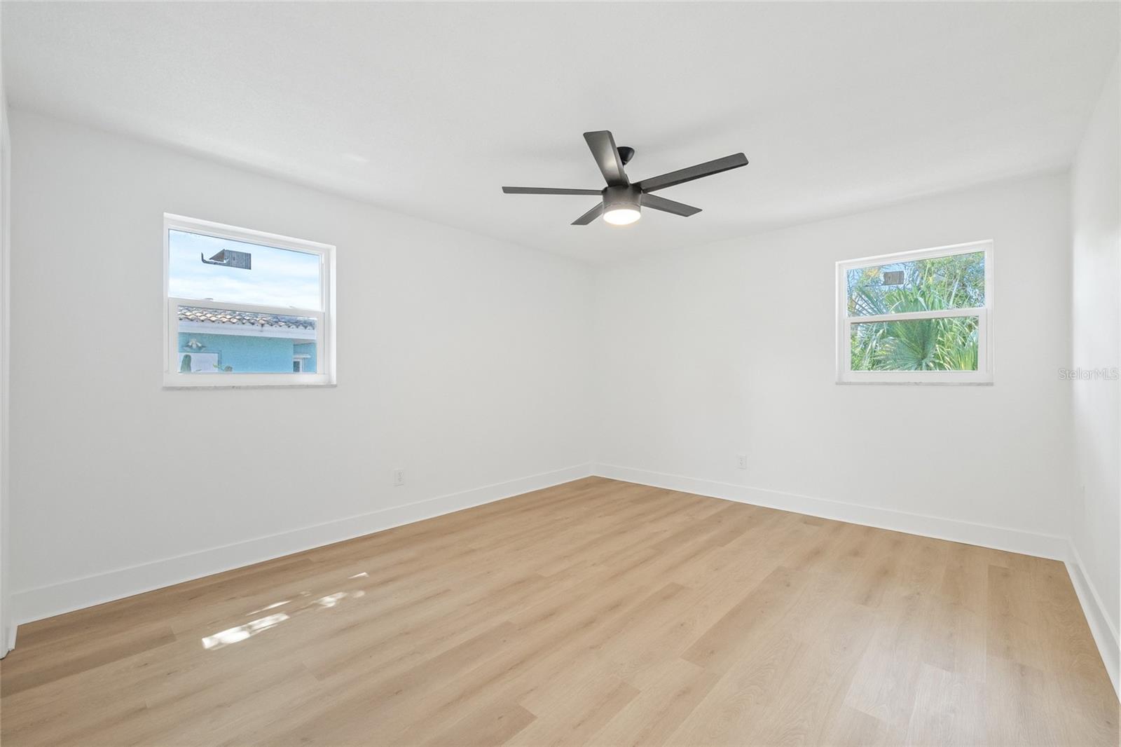 Image 22 of 31 For 2017 Rebecca Drive