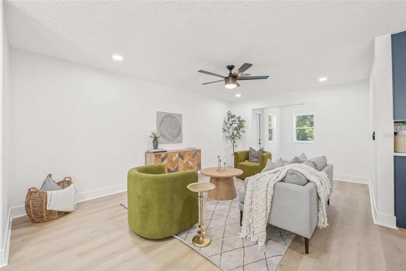 Image 3 of 31 For 2017 Rebecca Drive