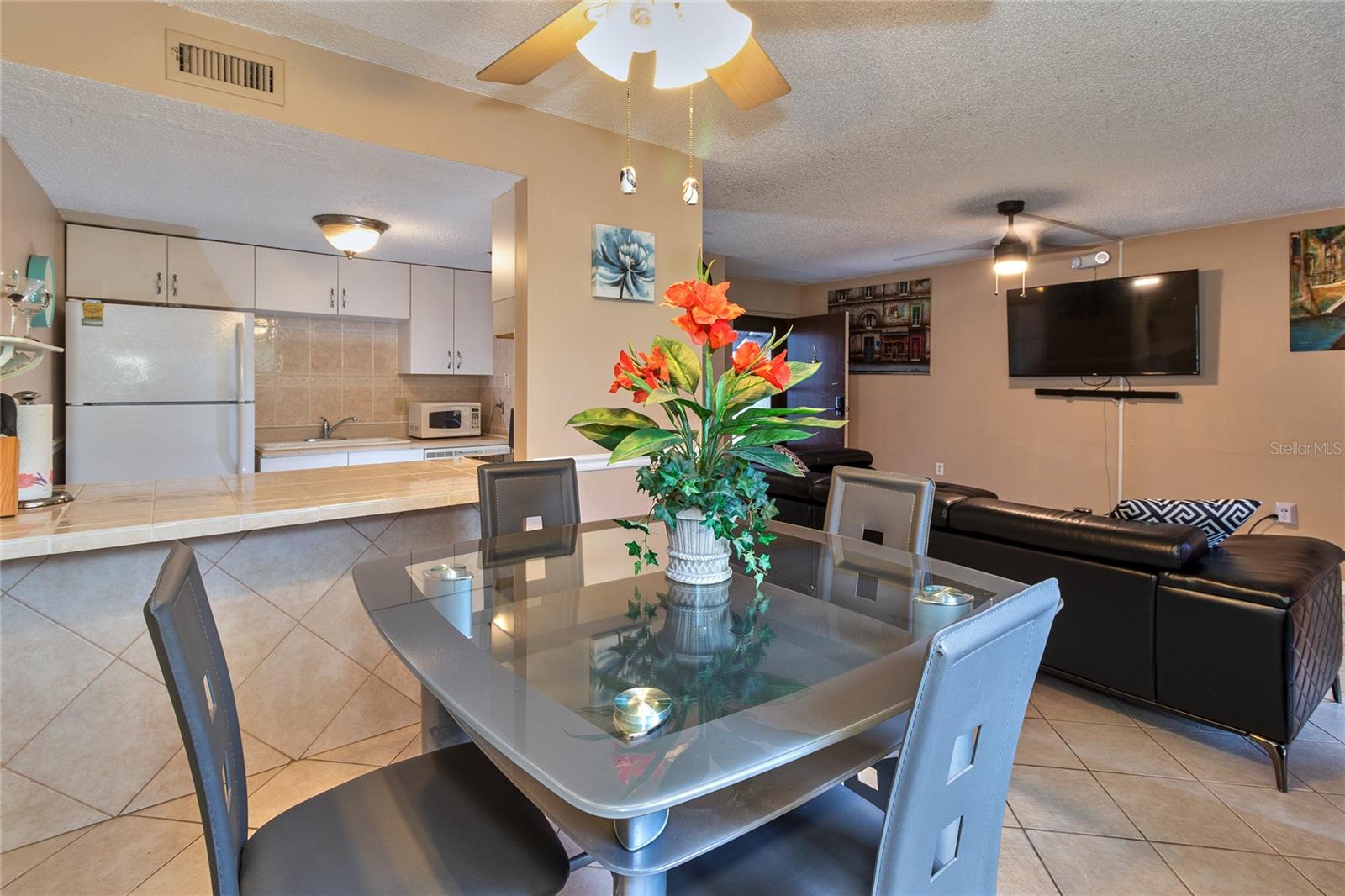Image 12 of 44 For 4215 Bay Drive 1706a