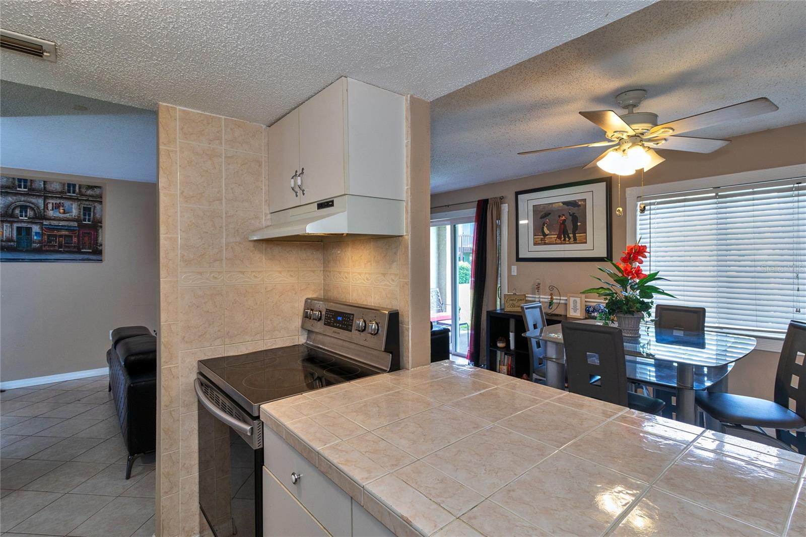 Image 22 of 44 For 4215 Bay Drive 1706a