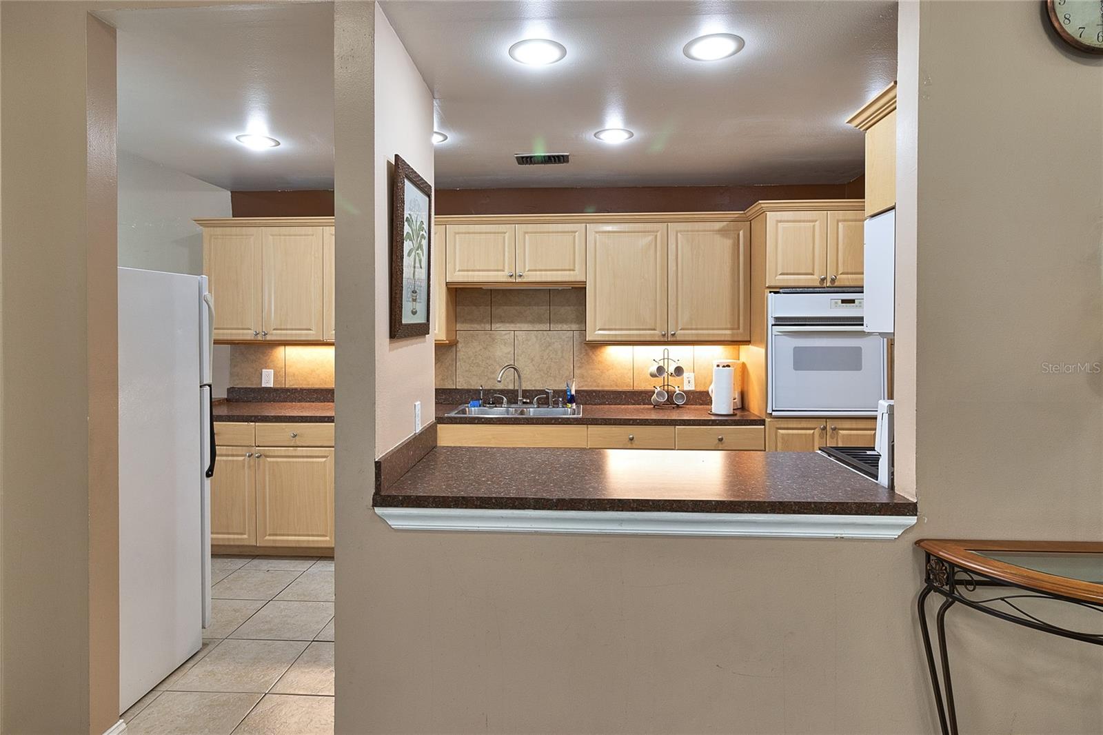 Image 41 of 44 For 4215 Bay Drive 1706a