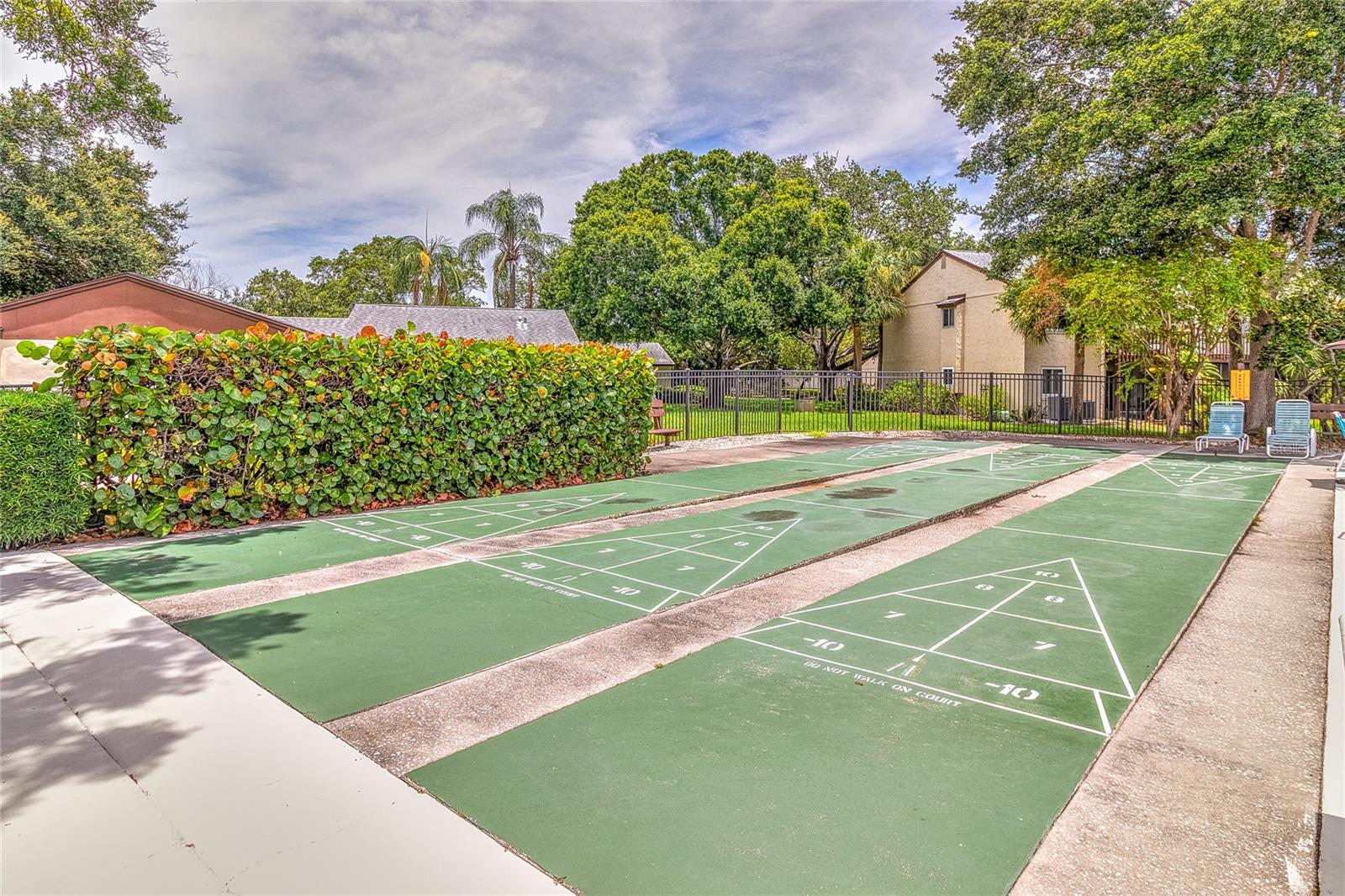 Image 42 of 44 For 4215 Bay Drive 1706a