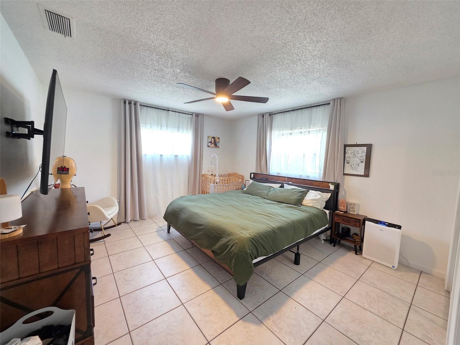 Listing photo id 11 for 9171 Vicksburg Road