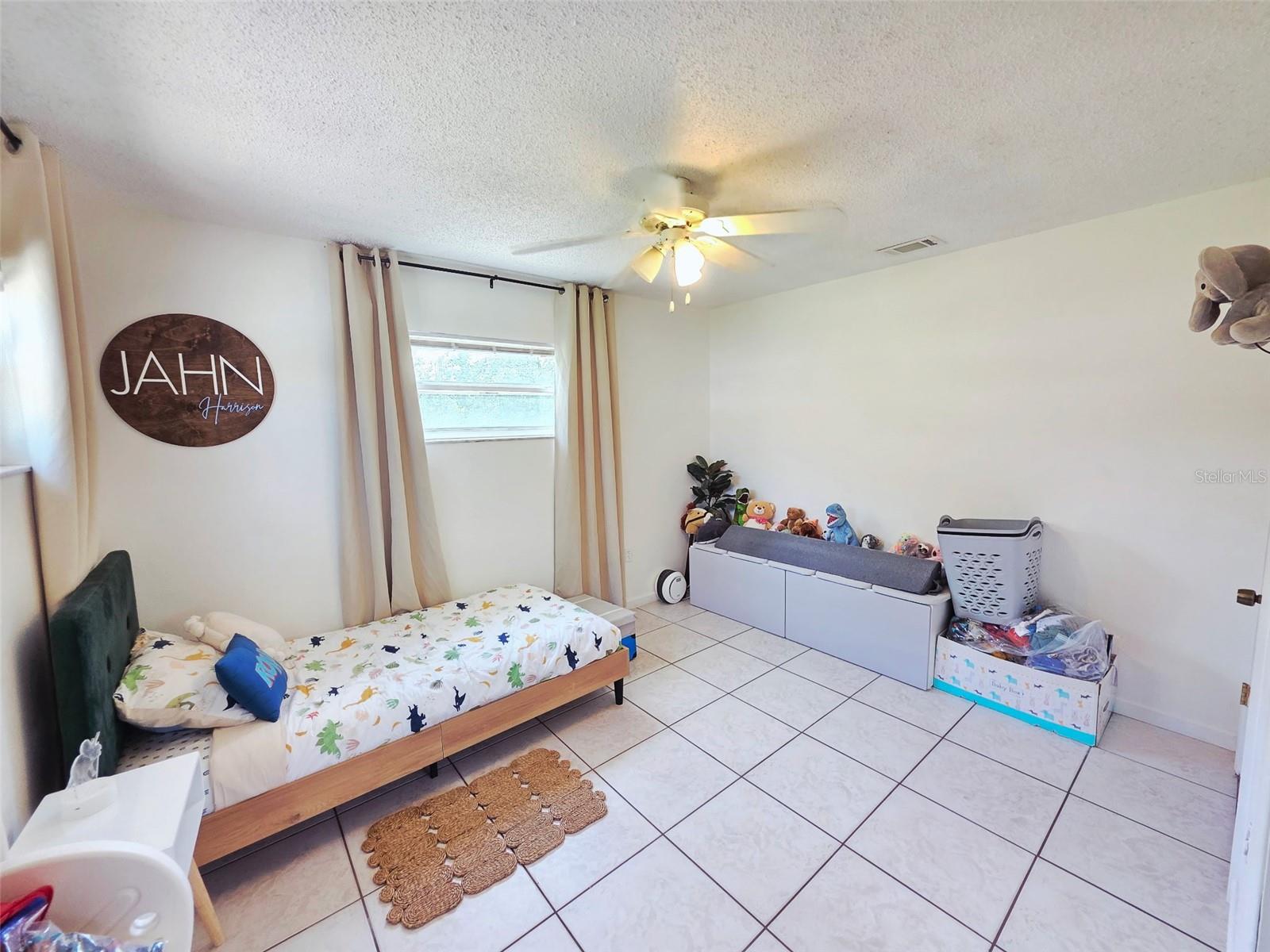 Listing photo id 14 for 9171 Vicksburg Road