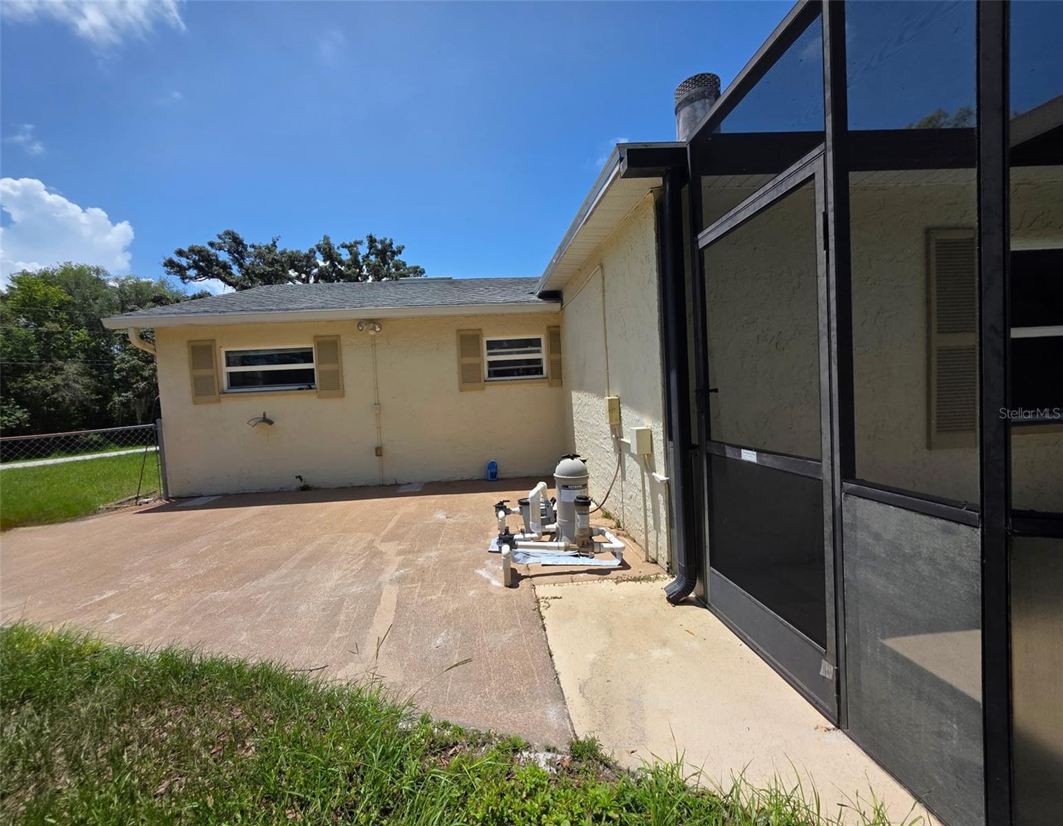 Listing photo id 19 for 9171 Vicksburg Road