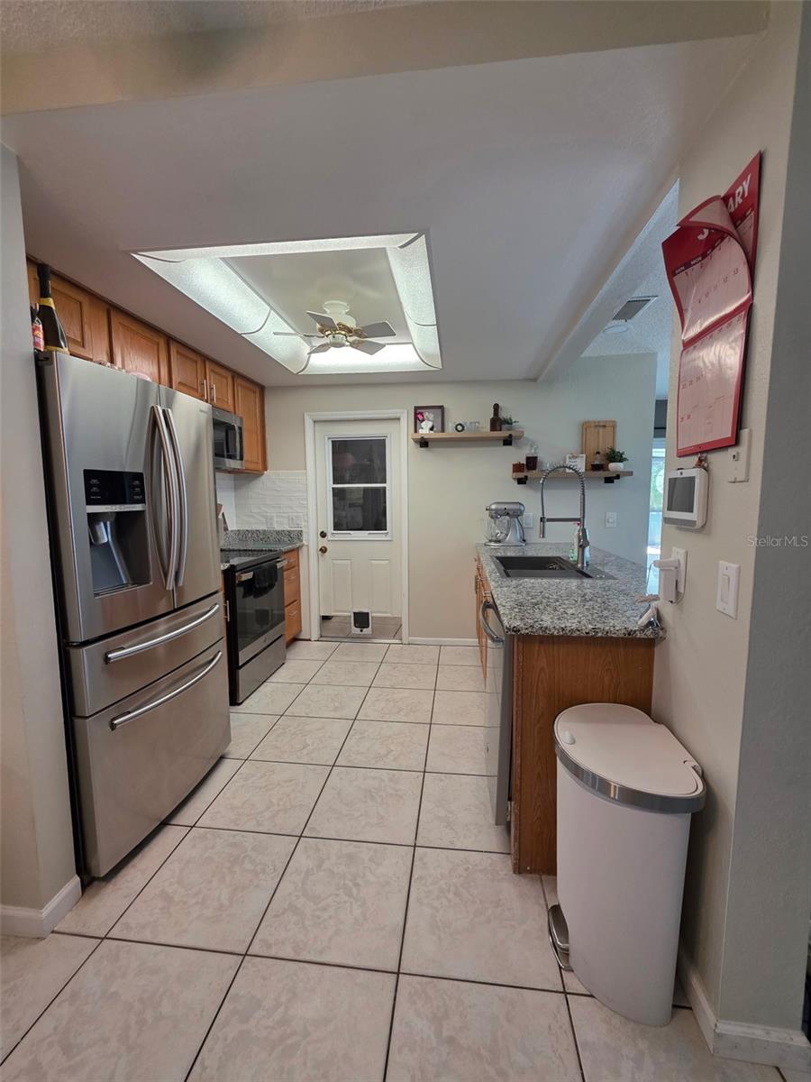 Listing photo id 4 for 9171 Vicksburg Road