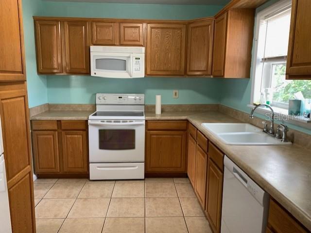 Image 3 of 9 For 3811 Tacon Street