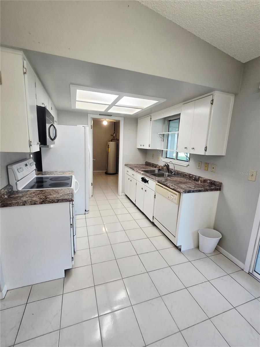 Image 6 of 23 For 8425 107th Place