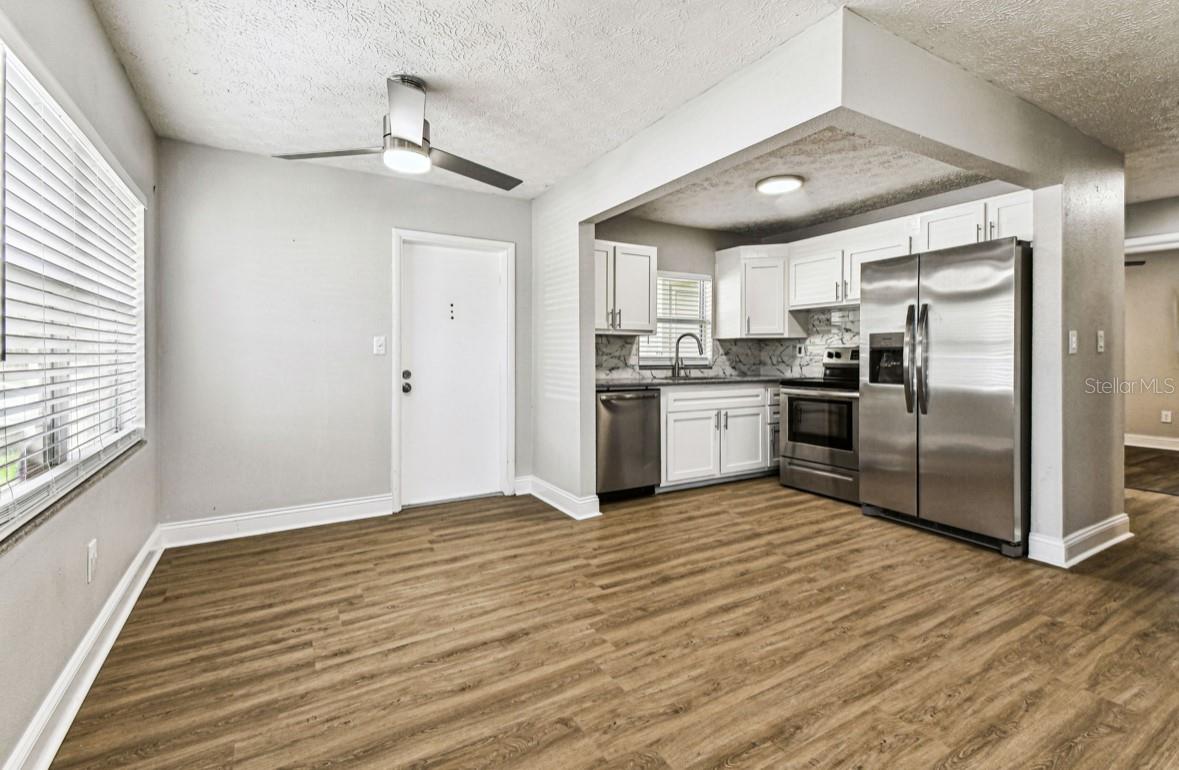 Image 11 of 41 For 10215 23rd Street