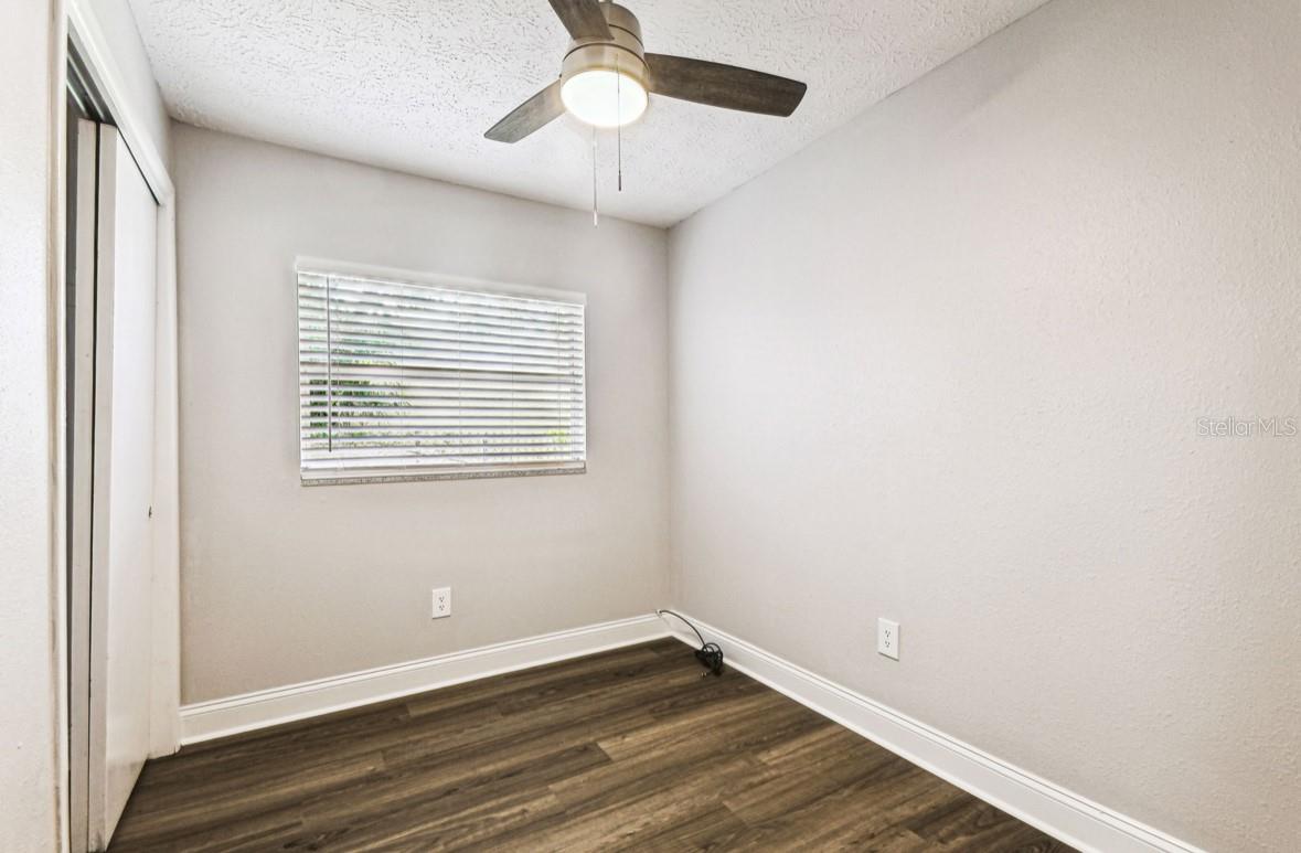 Image 14 of 41 For 10215 23rd Street