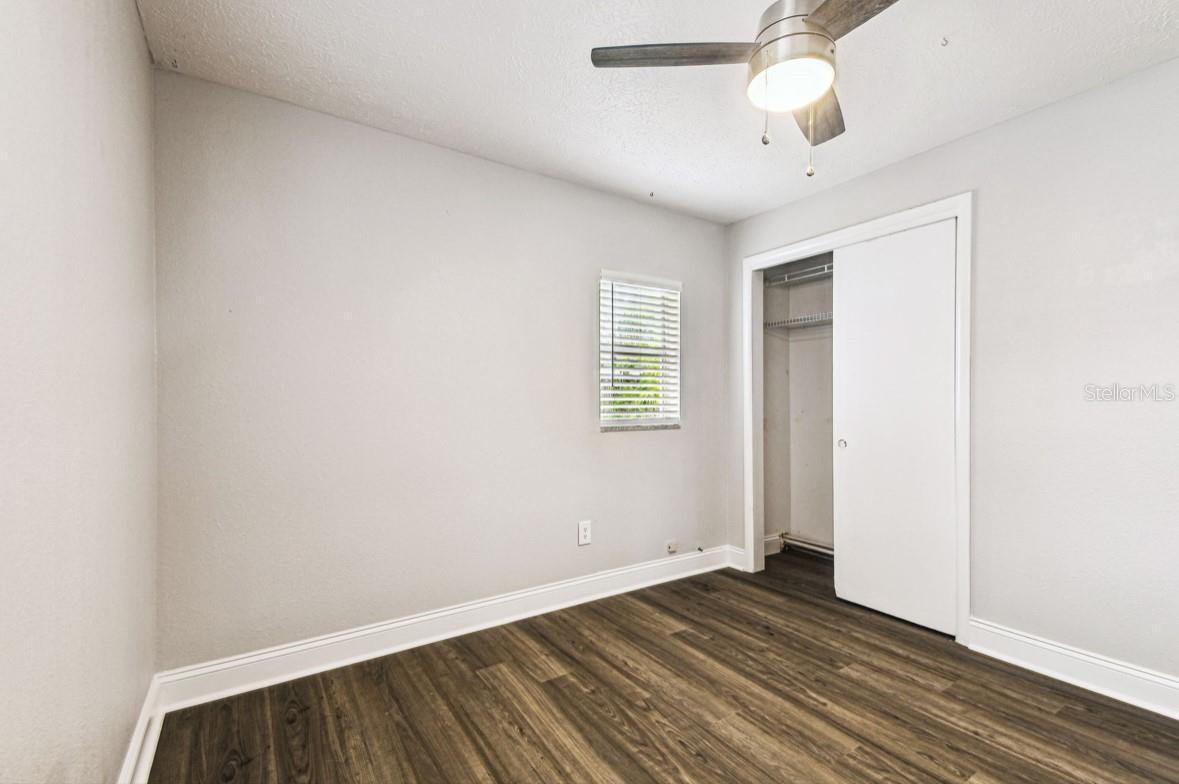 Image 19 of 41 For 10215 23rd Street