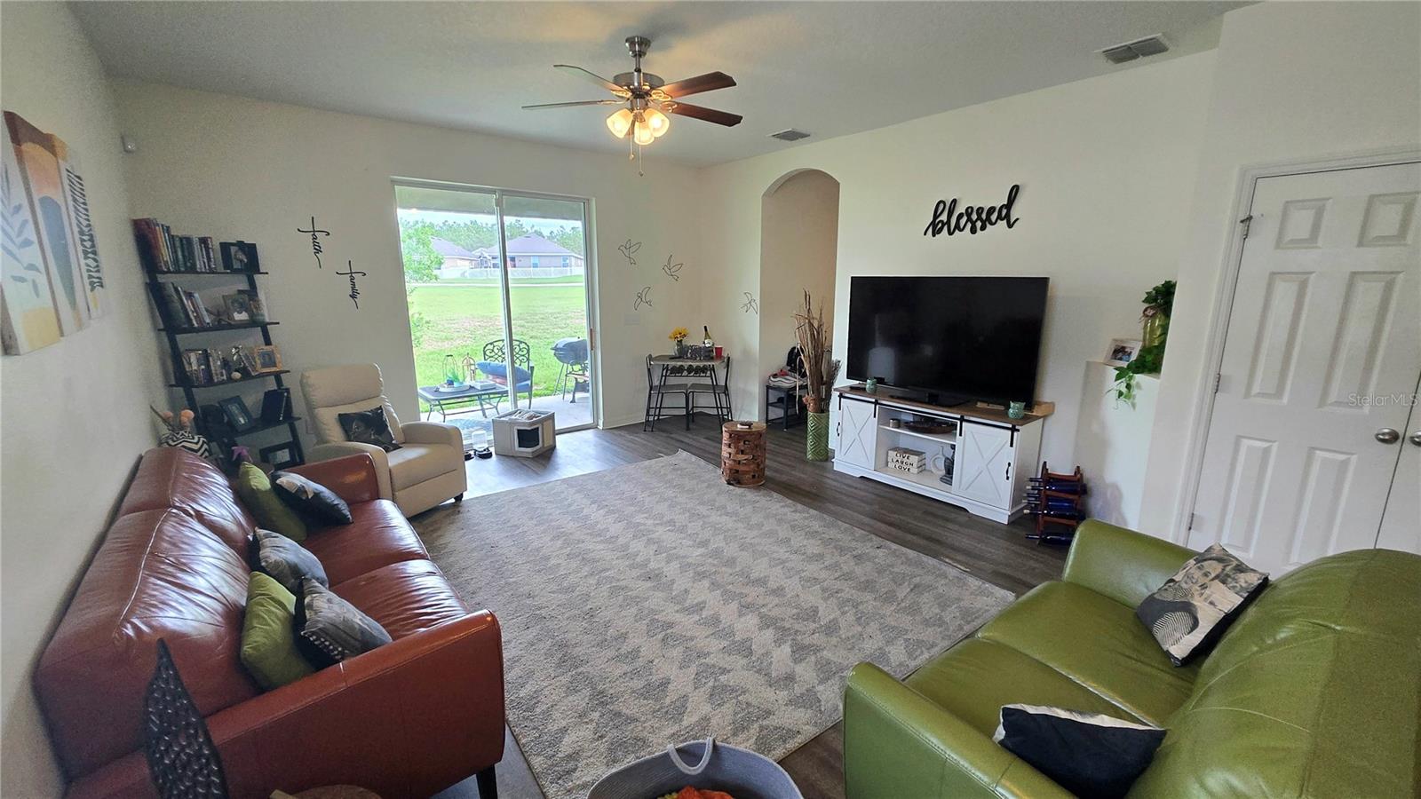 Image 11 of 24 For 30953 Water Lily Drive