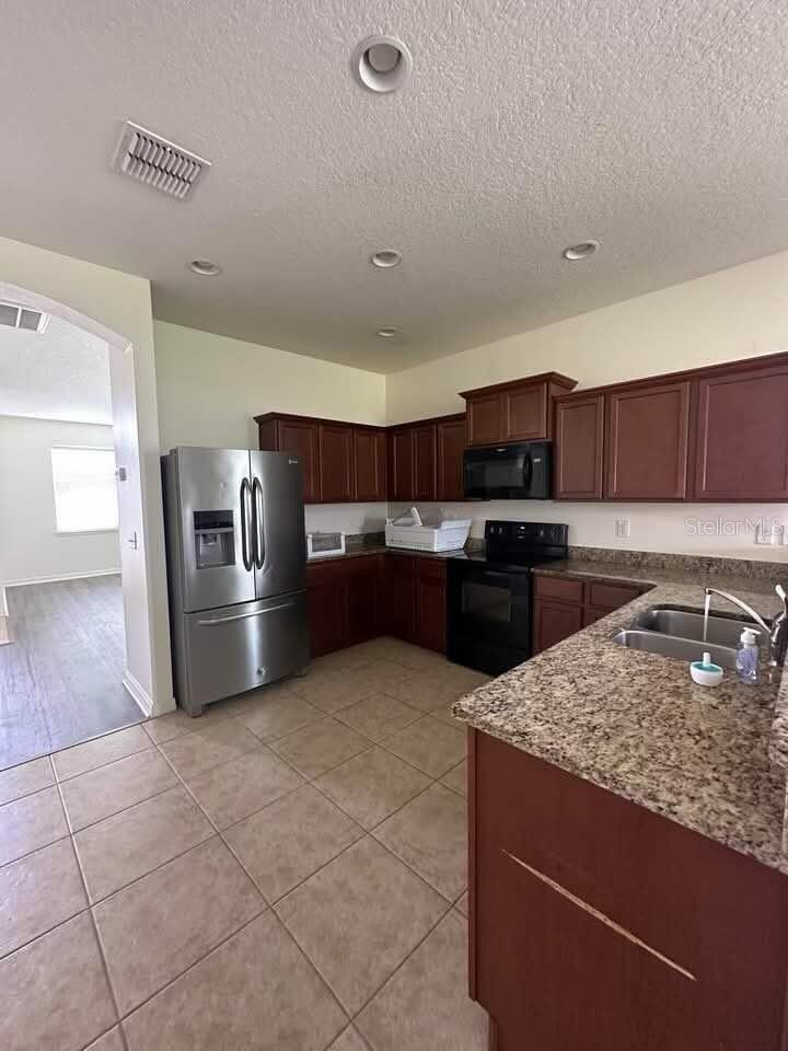 Image 9 of 24 For 30953 Water Lily Drive