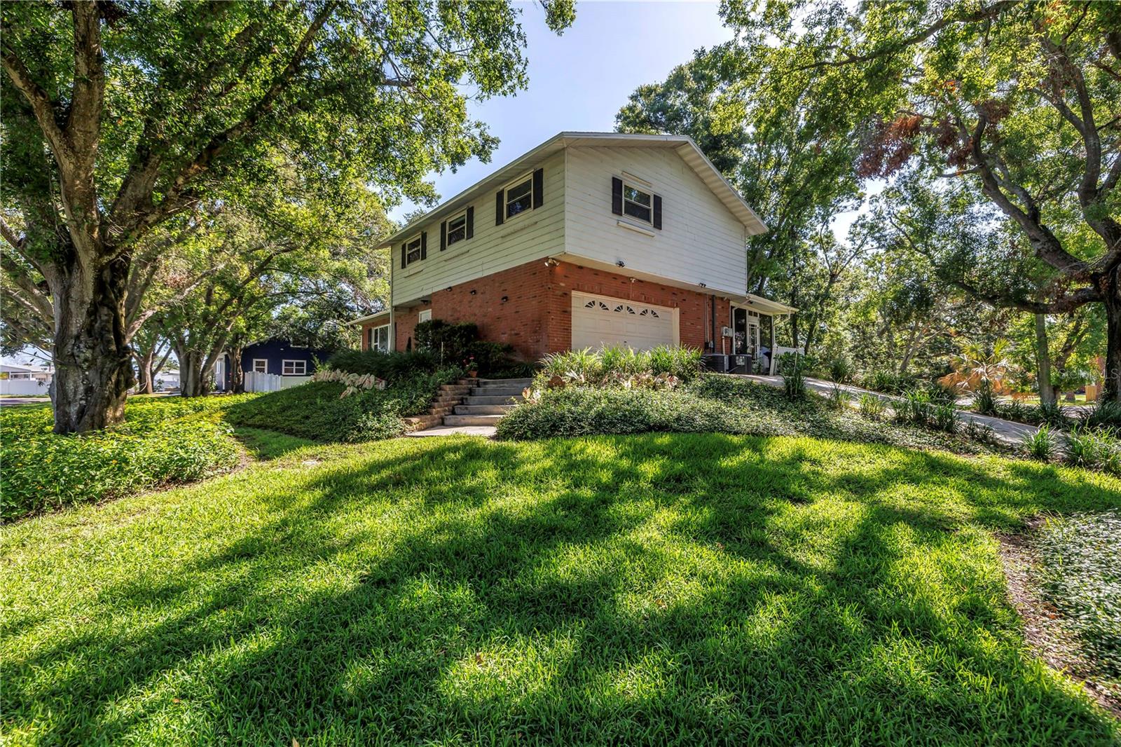 Image 2 of 31 For 6505 Cedar Street Ne