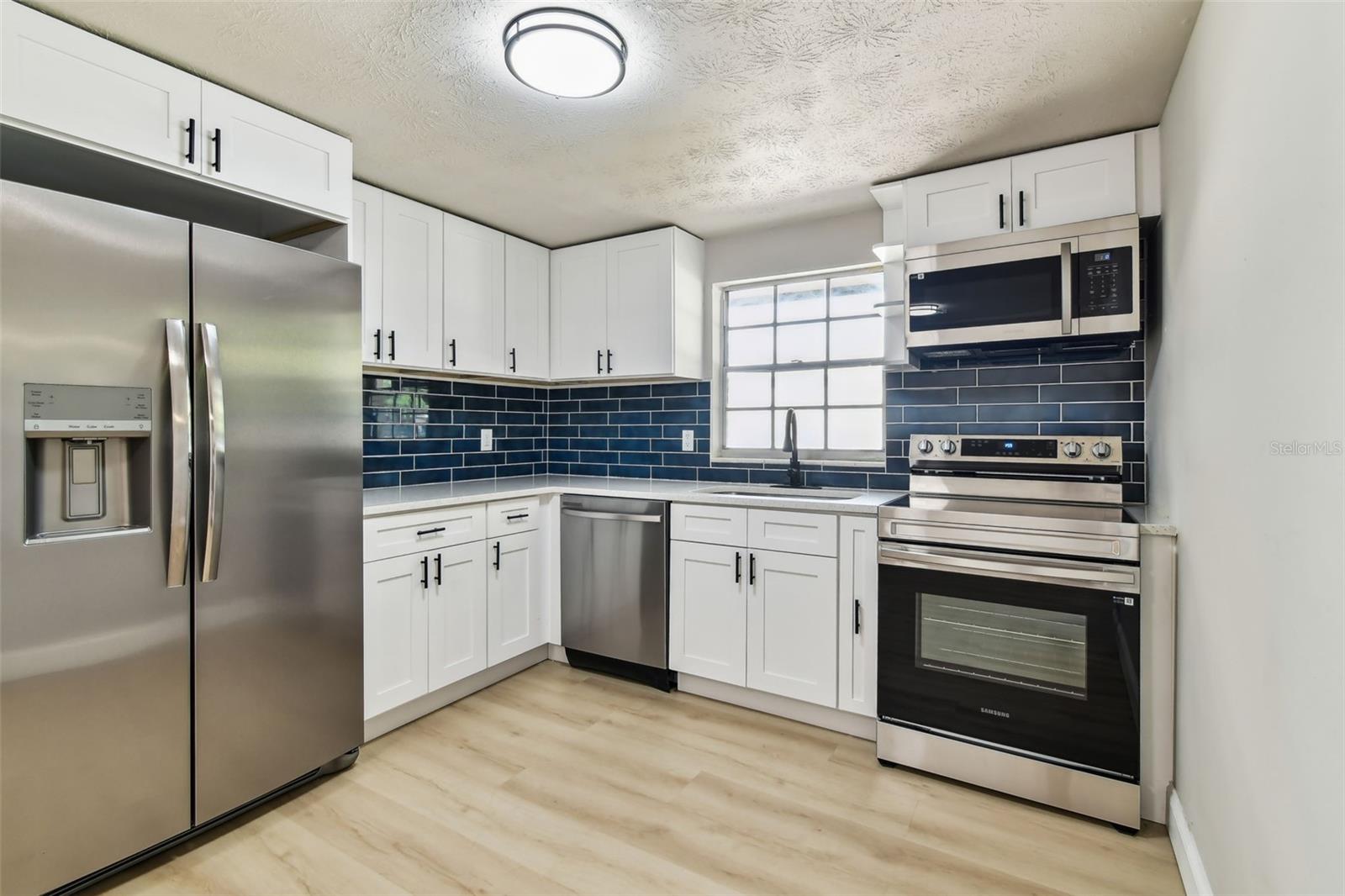 Image 18 of 51 For 9312 Tampa Street