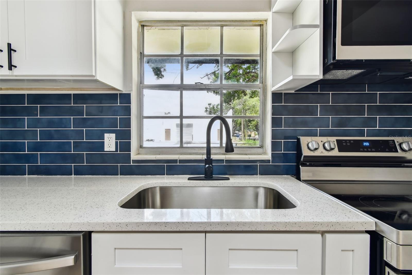 Image 19 of 51 For 9312 Tampa Street