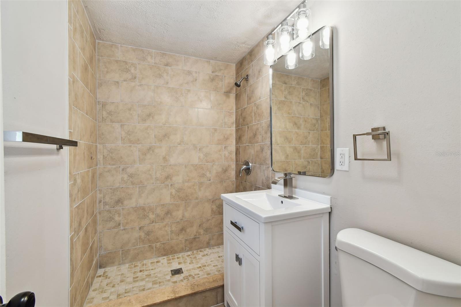 Image 26 of 51 For 9312 Tampa Street