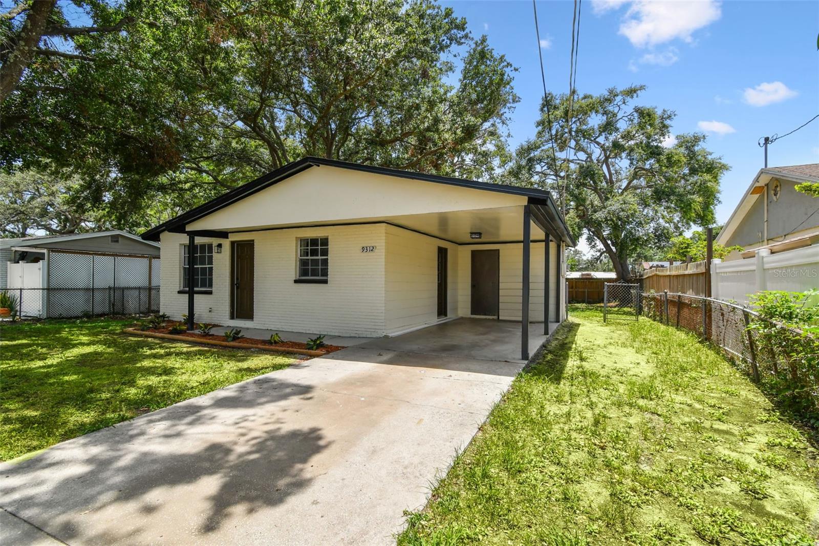 Image 3 of 51 For 9312 Tampa Street