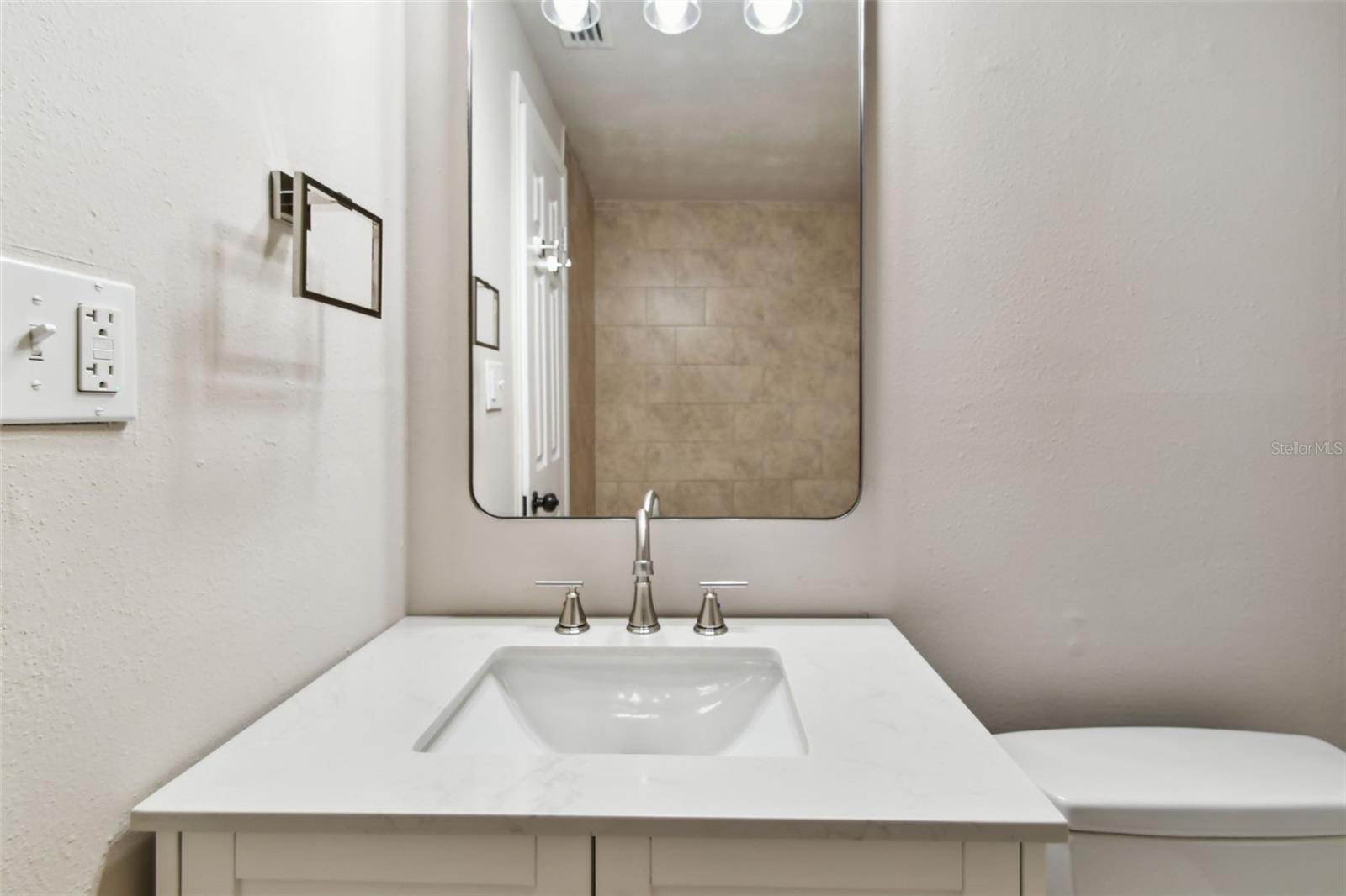 Image 33 of 51 For 9312 Tampa Street