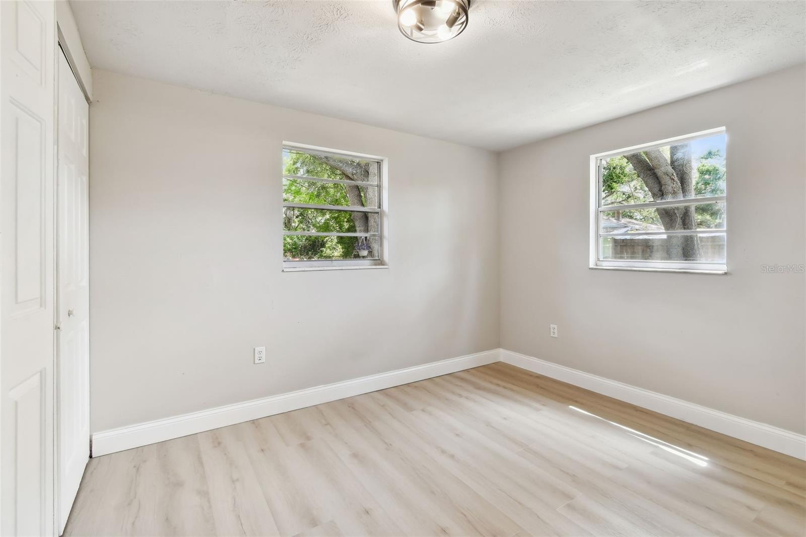 Image 34 of 51 For 9312 Tampa Street
