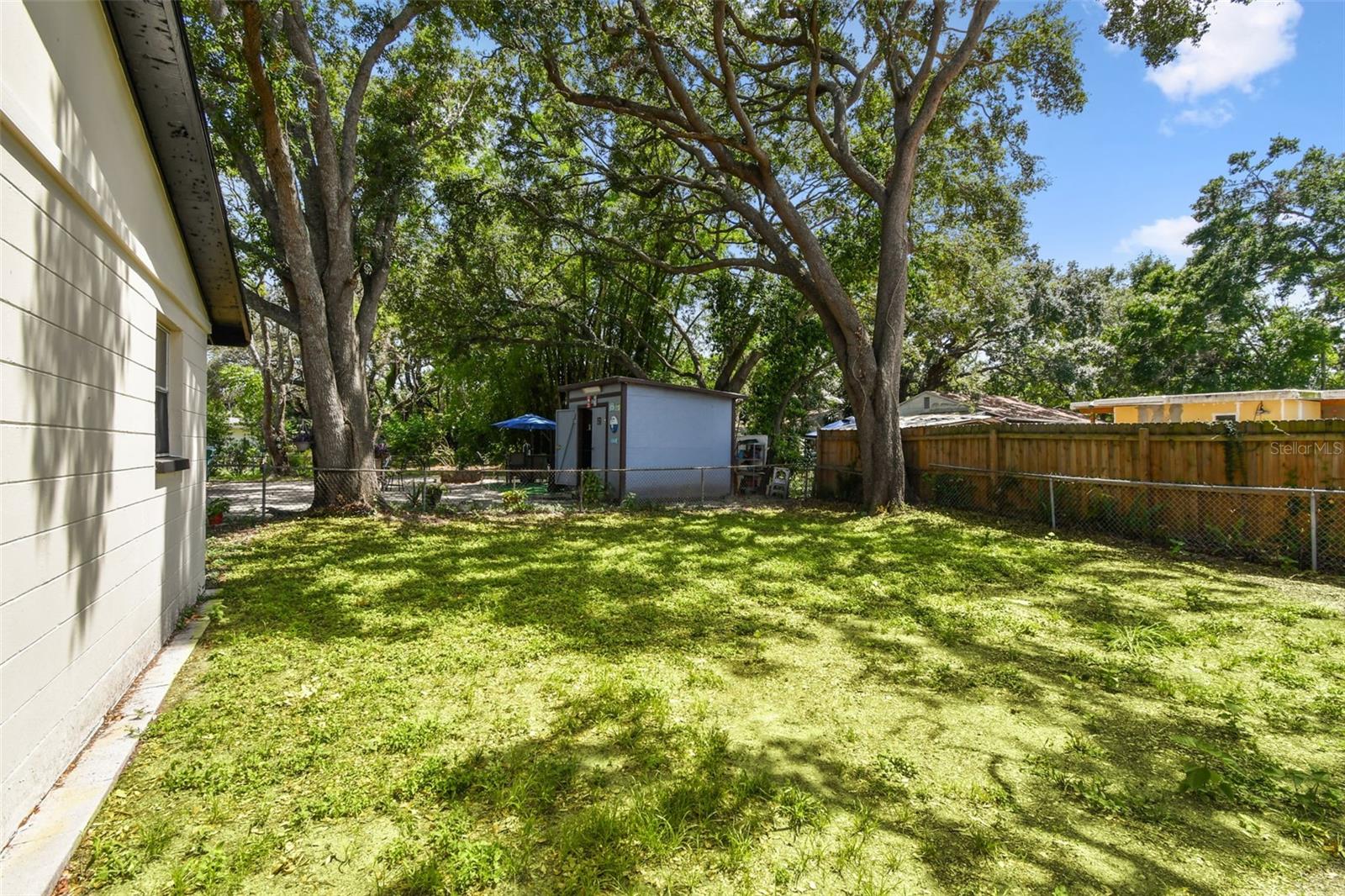 Image 38 of 51 For 9312 Tampa Street