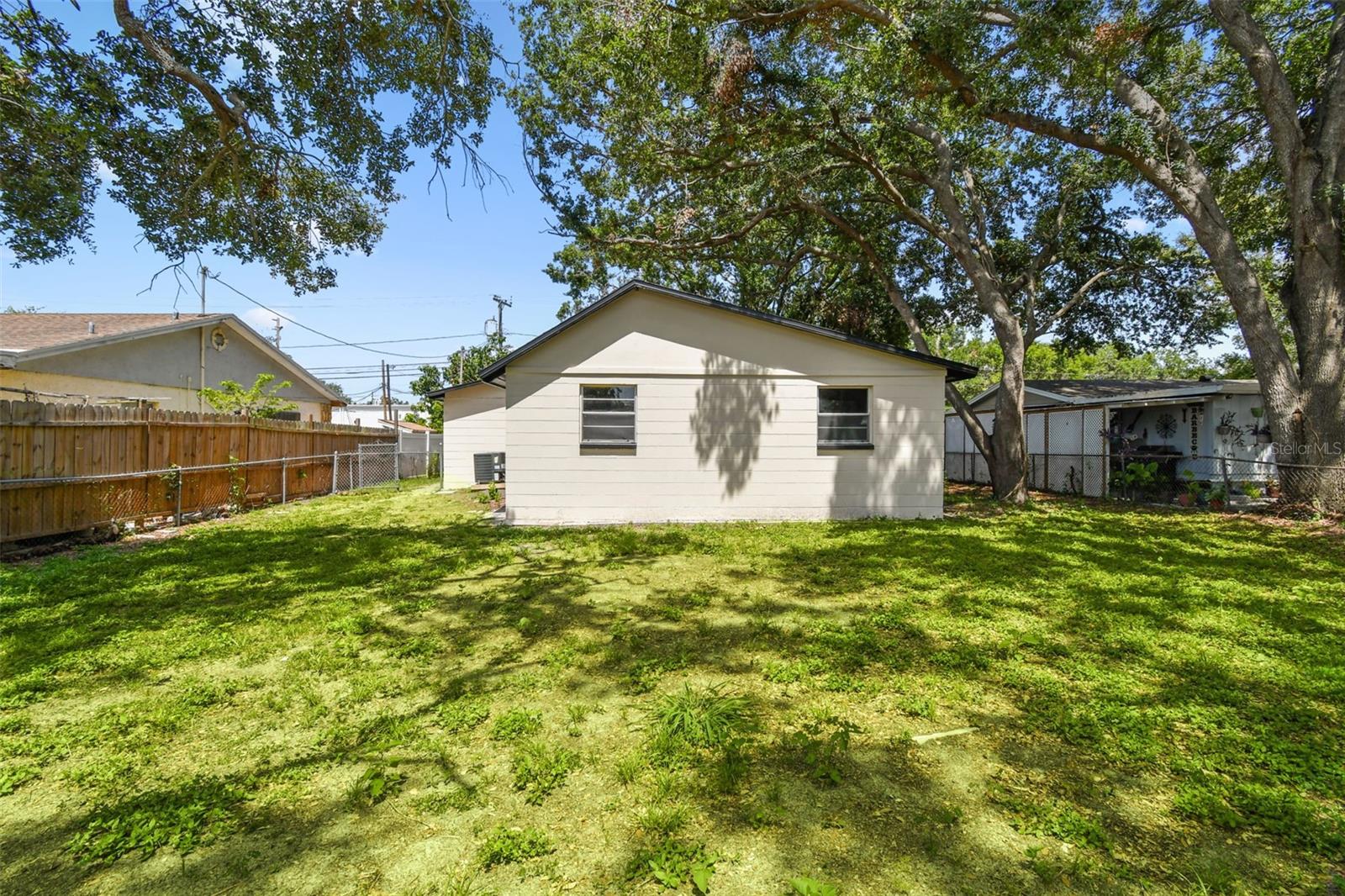 Image 40 of 51 For 9312 Tampa Street