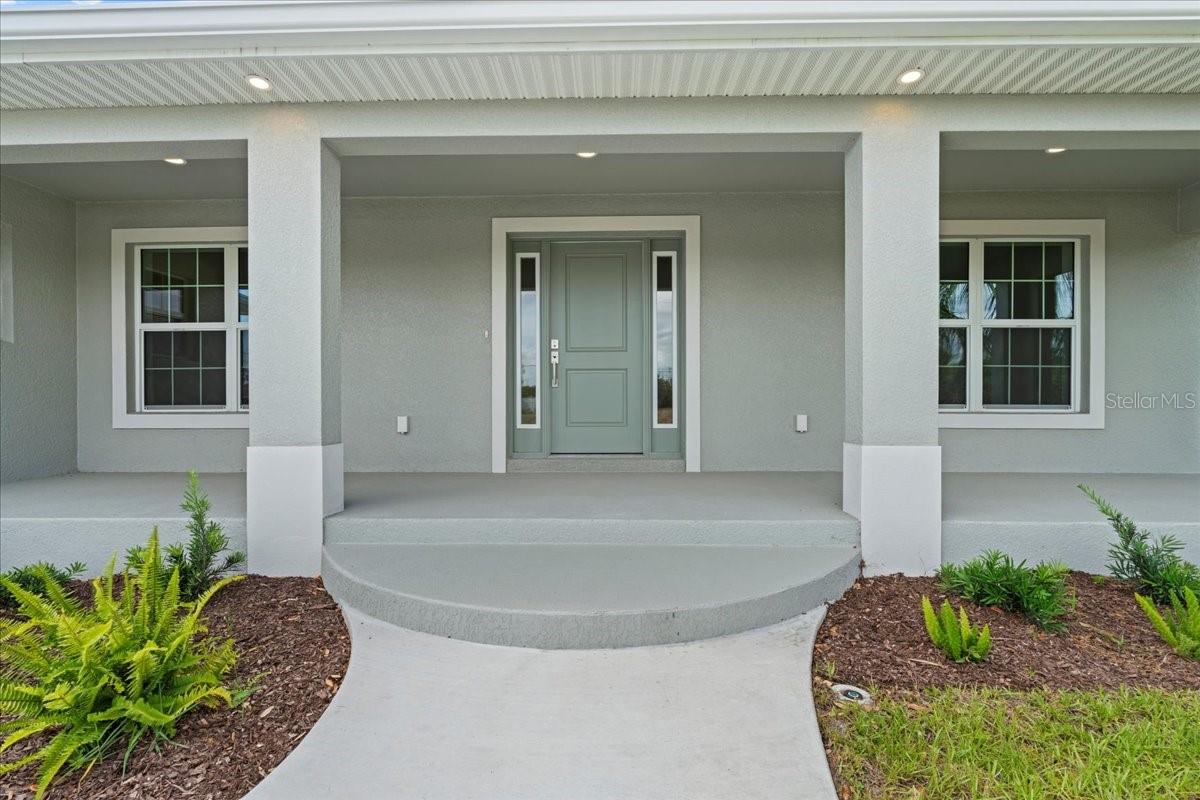 Image 4 of 37 For 10237 Deerwood Avenue