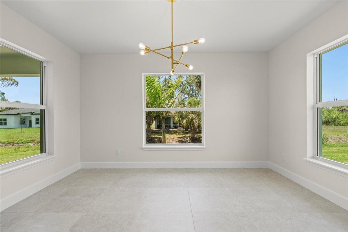 Image 15 of 39 For 9073 Fruitland Avenue
