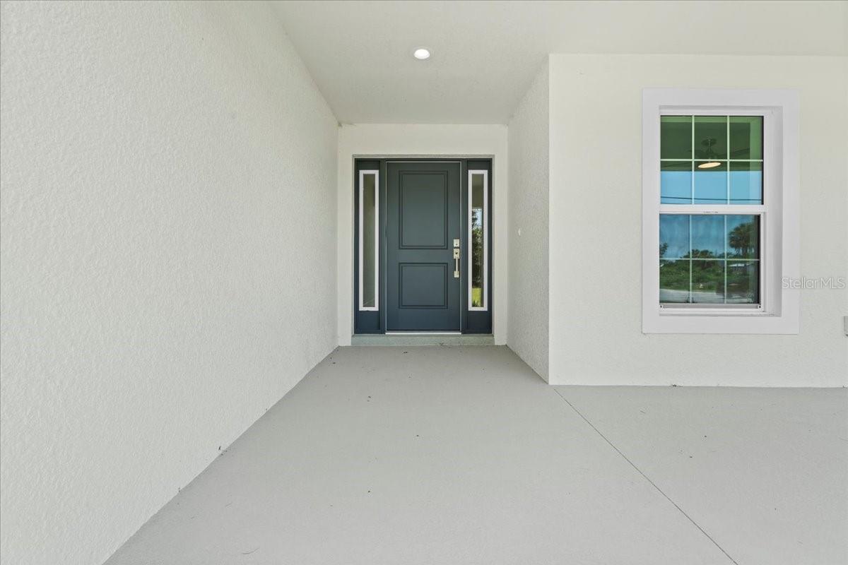 Image 4 of 39 For 9073 Fruitland Avenue
