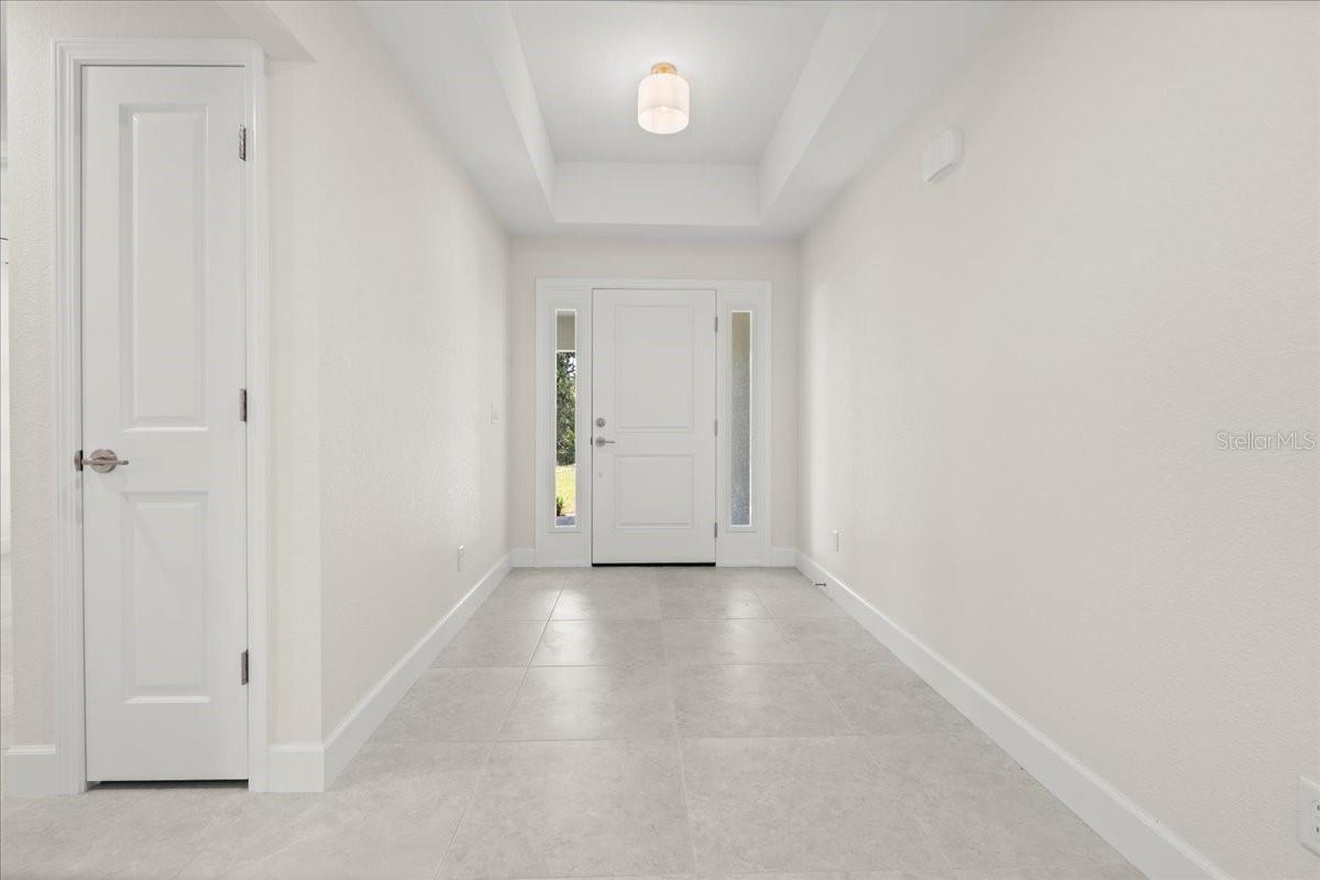 Image 6 of 39 For 9073 Fruitland Avenue