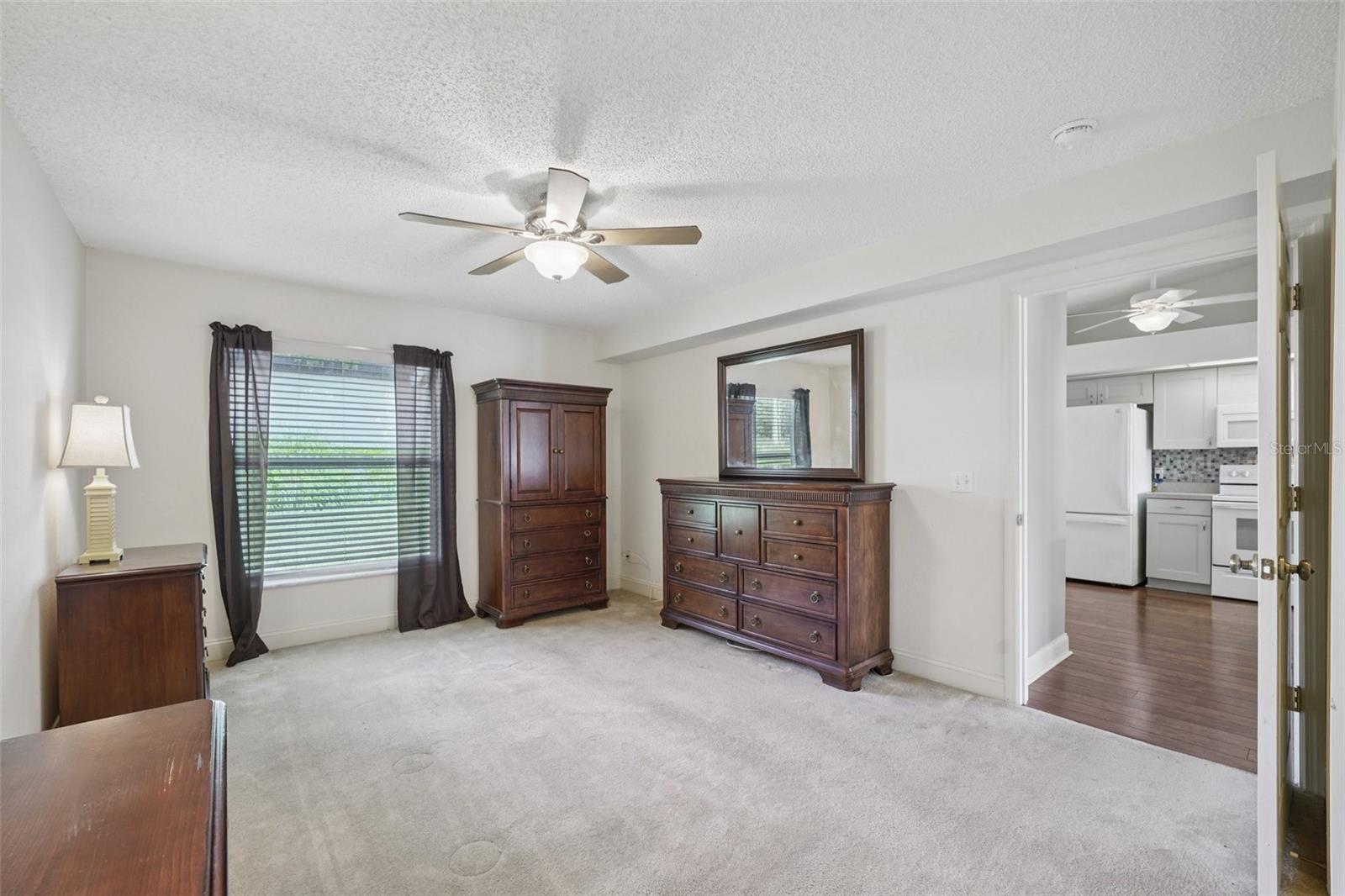 Listing photo id 27 for 38237 Eucalyptus Drive