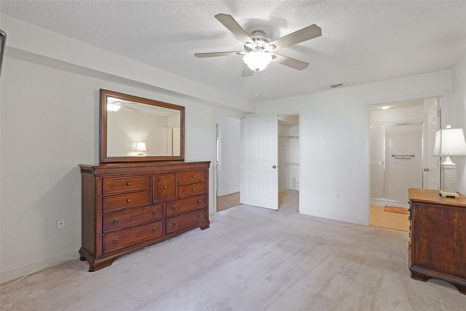 Listing photo id 28 for 38237 Eucalyptus Drive