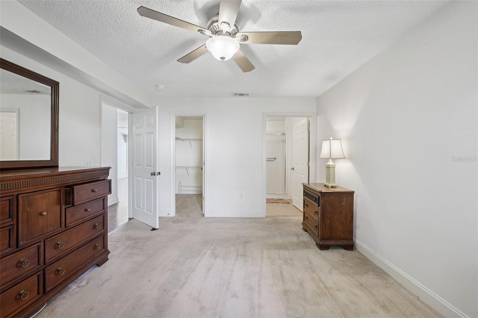 Listing photo id 29 for 38237 Eucalyptus Drive