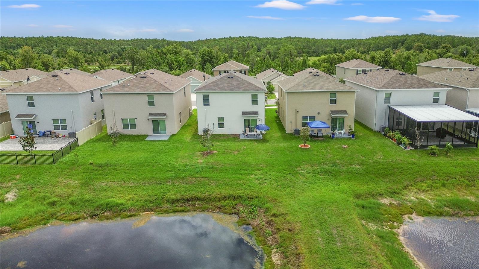Image 31 of 37 For 3265 Suncoast Plains Drive