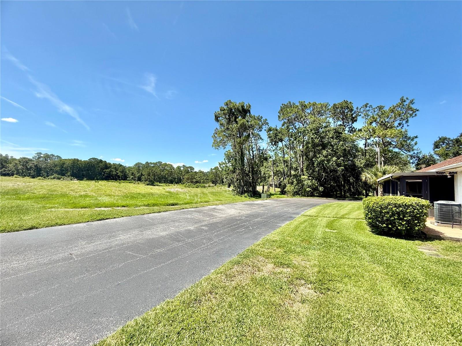 Image 26 of 29 For 10636 Millriver Drive