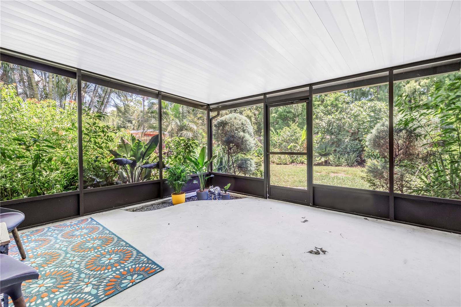Image 35 of 75 For 4096 38th Street S