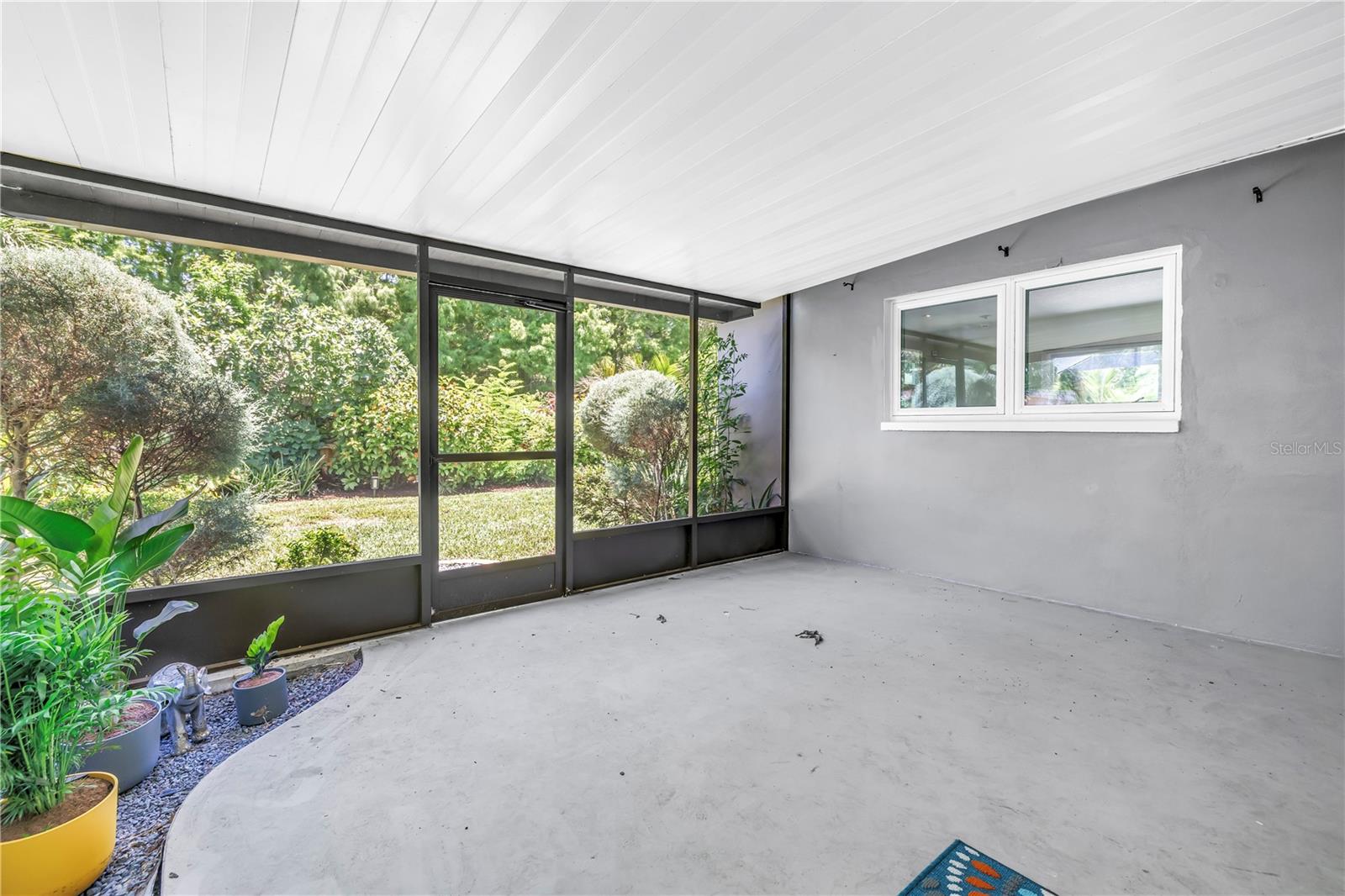 Image 37 of 75 For 4096 38th Street S