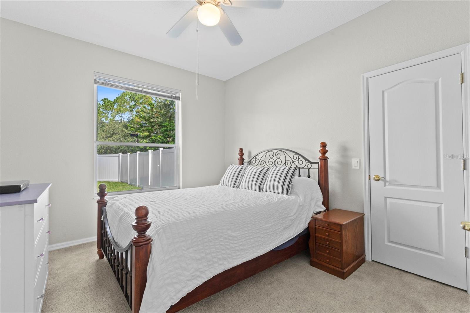 Image 32 of 60 For 1526 Grey Eagle Court