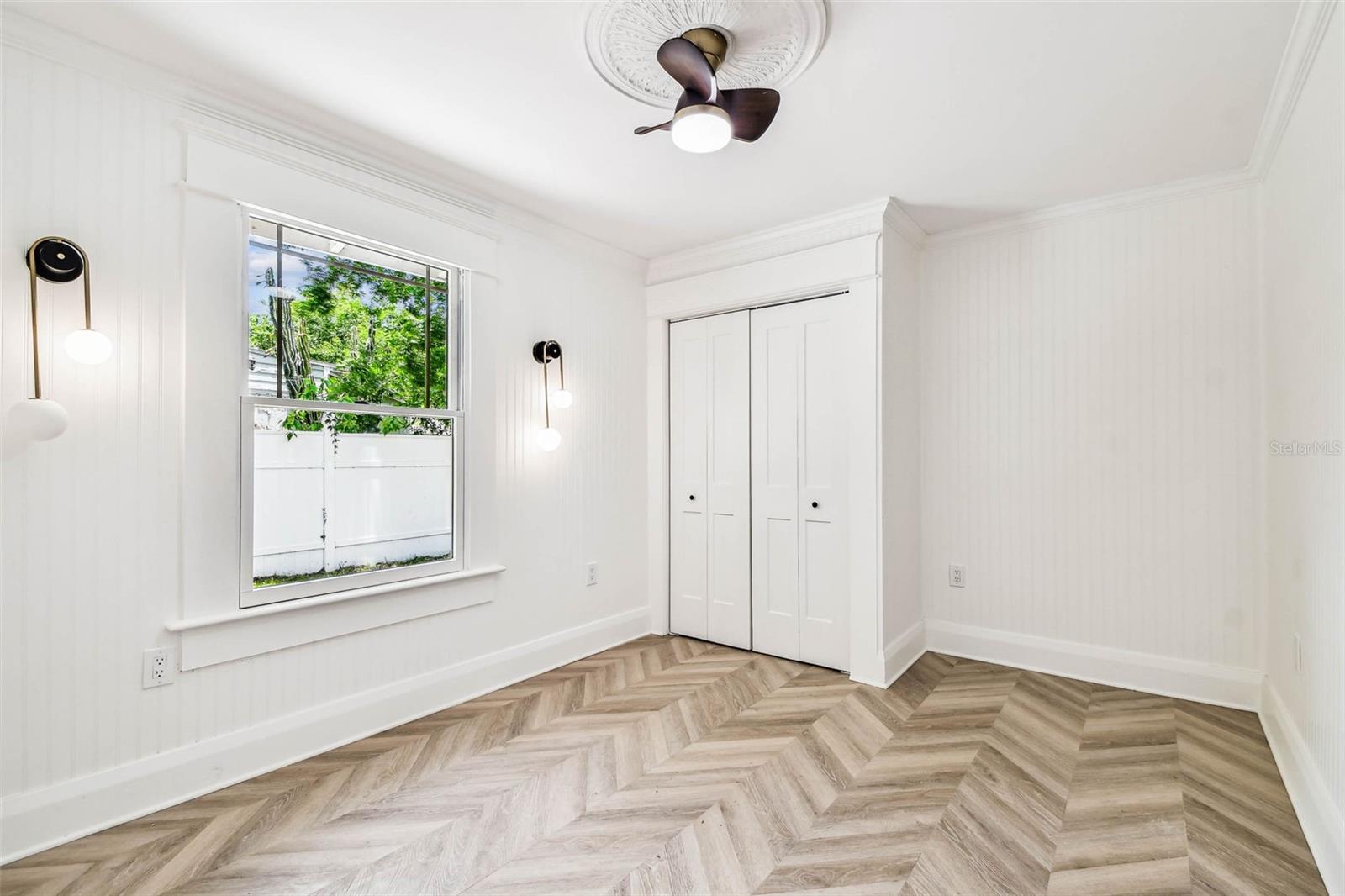 Image 41 of 57 For 6401 Central Avenue