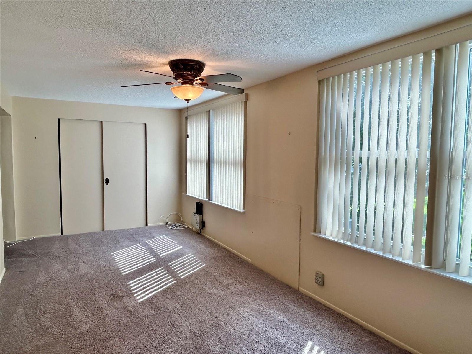 Image 13 of 54 For 2070 World Parkway Boulevard 36