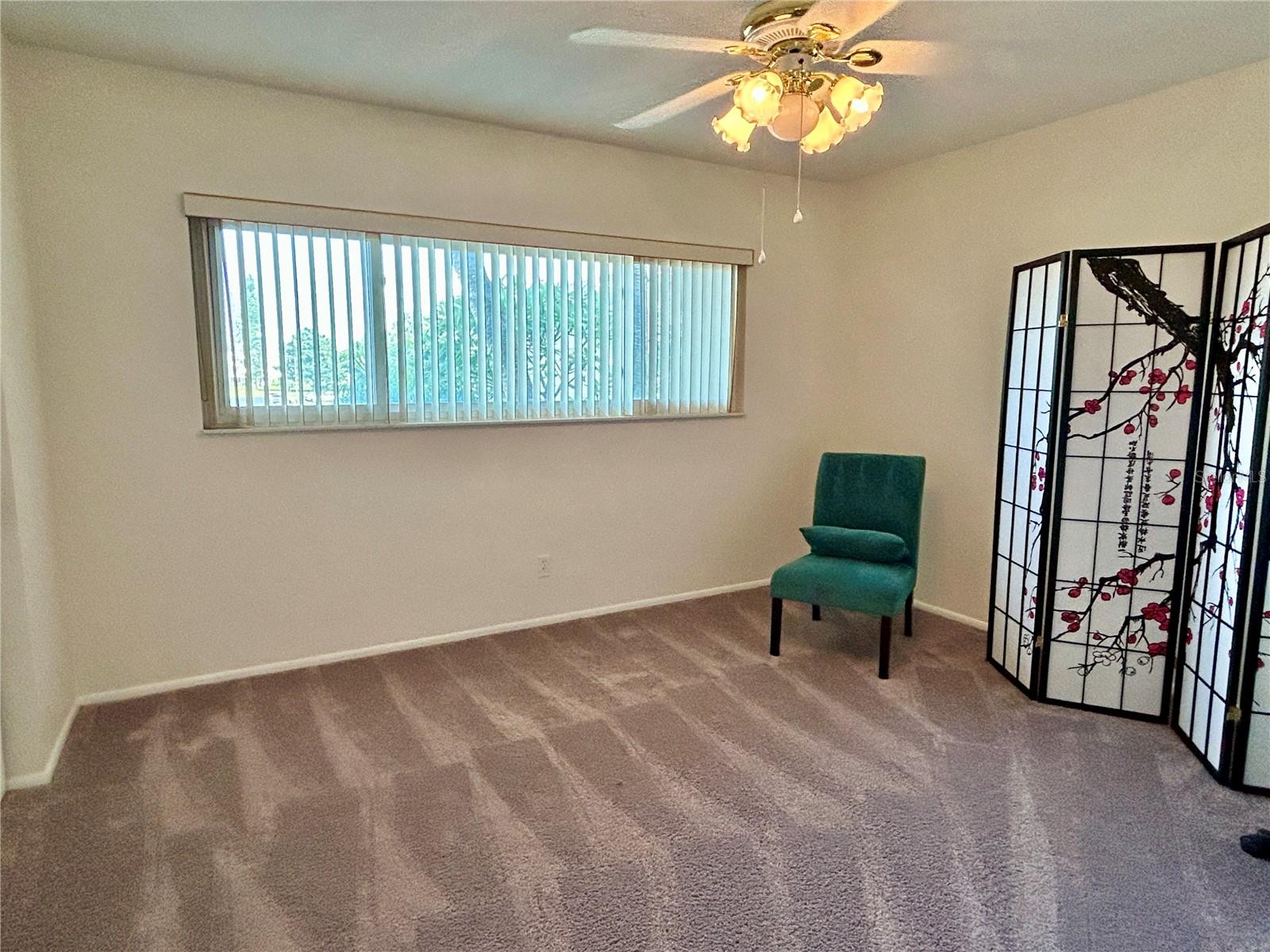 Image 26 of 54 For 2070 World Parkway Boulevard 36