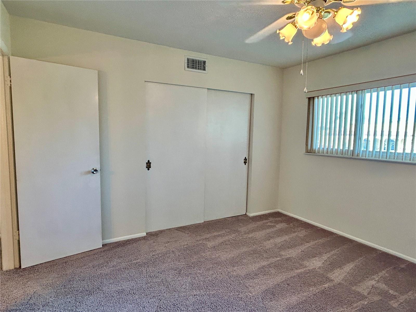 Image 27 of 54 For 2070 World Parkway Boulevard 36