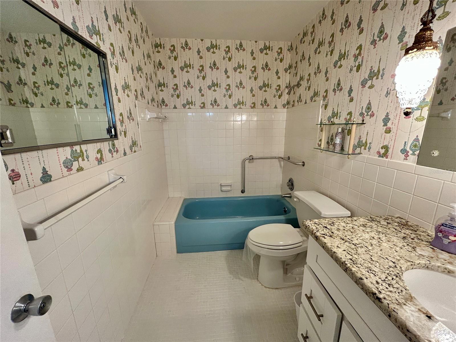 Image 32 of 54 For 2070 World Parkway Boulevard 36