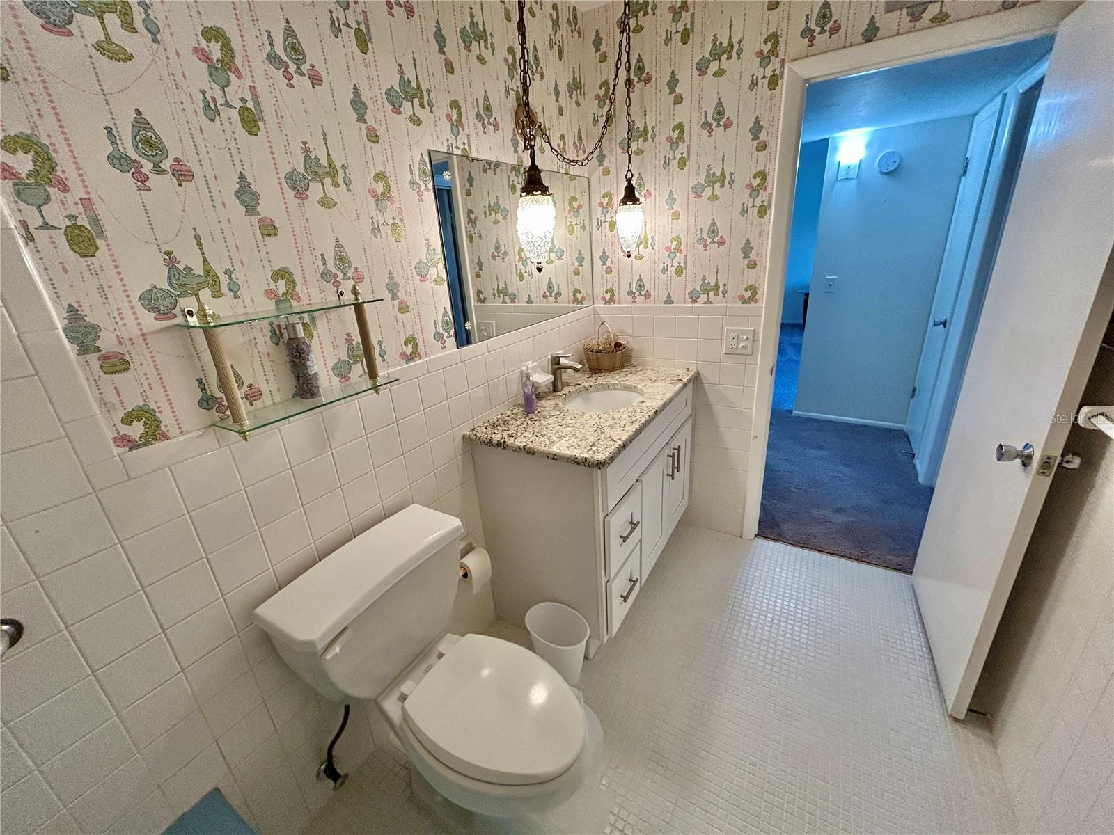 Image 33 of 54 For 2070 World Parkway Boulevard 36