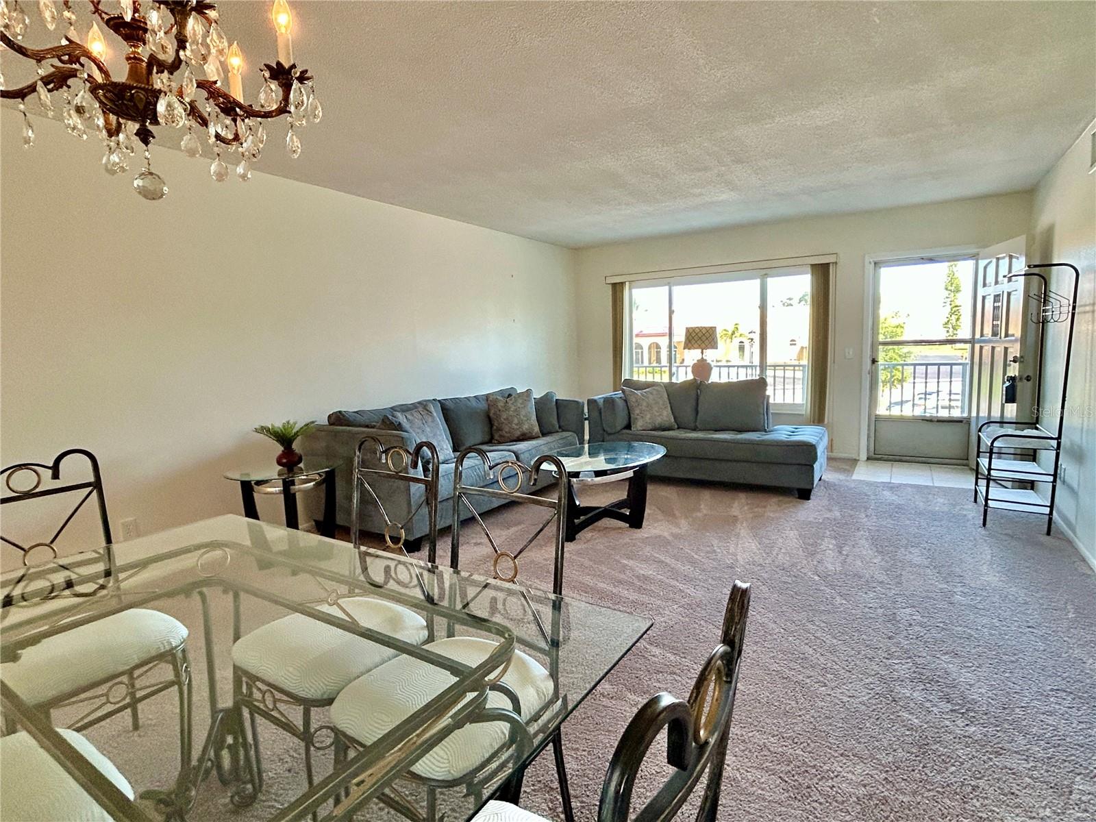 Image 6 of 54 For 2070 World Parkway Boulevard 36