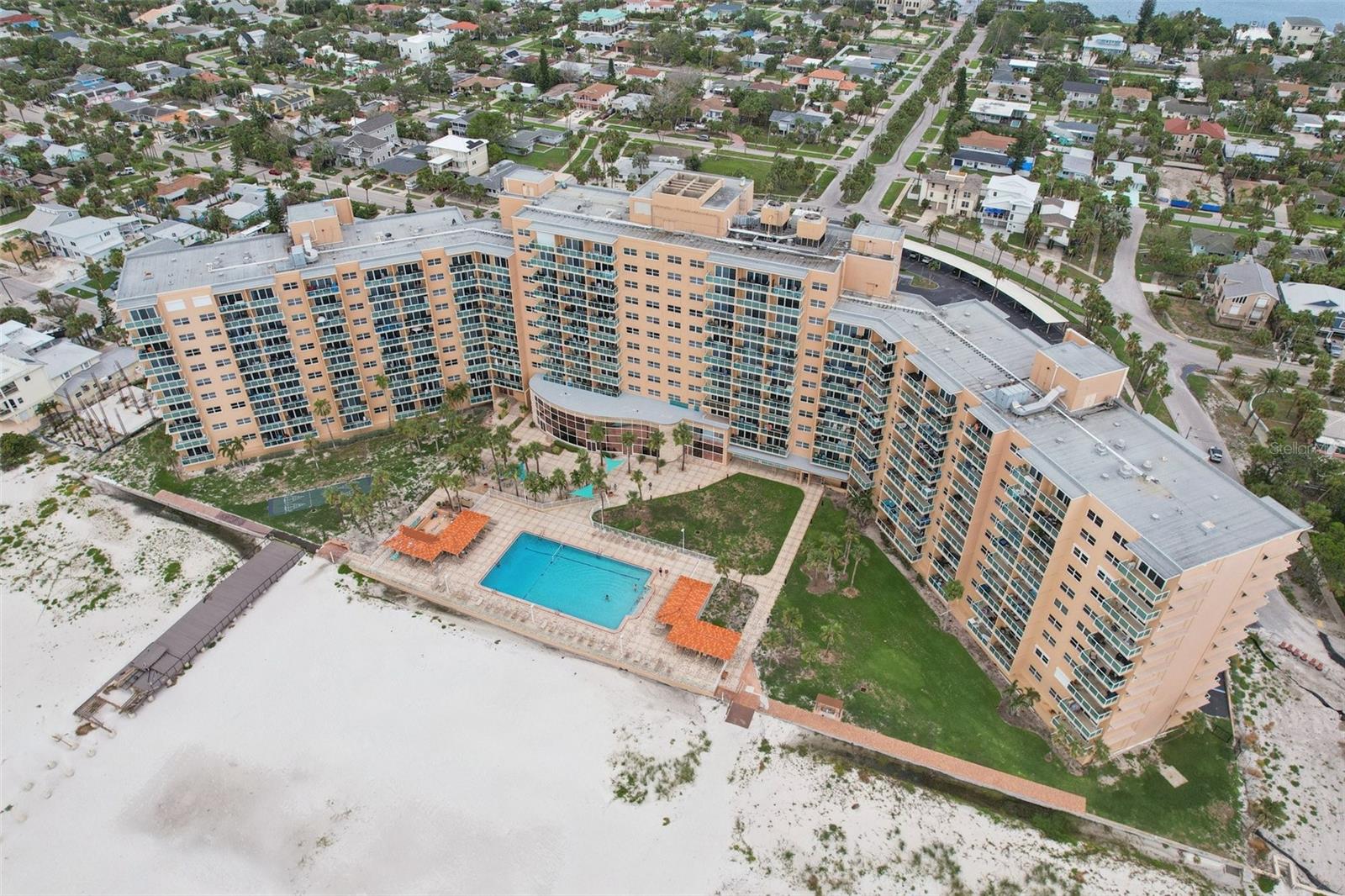 Image 23 of 42 For 880 Mandalay Avenue C513
